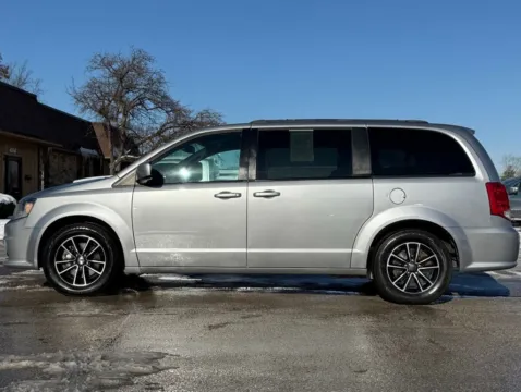 Photos of 2018 Dodge Grand Caravan GT for sale in Carmel, IN at Carmel Auto Gallery