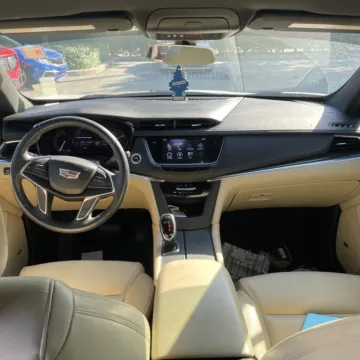 More photos of 2017 Cadillac XT5 at Carmel Auto Gallery, IN