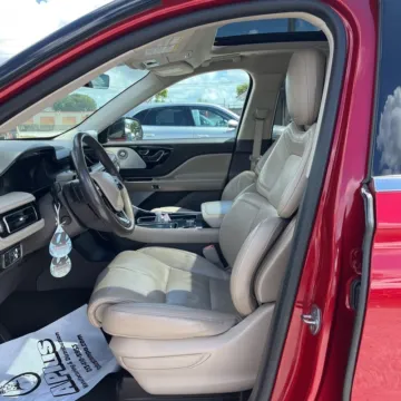 Photos of 2020 Lincoln Aviator Reserve for sale in Carmel, IN at Carmel Auto Gallery