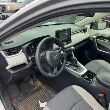 More photos of 2020 Toyota RAV4 Hybrid XLE at Carmel Auto Gallery, IN