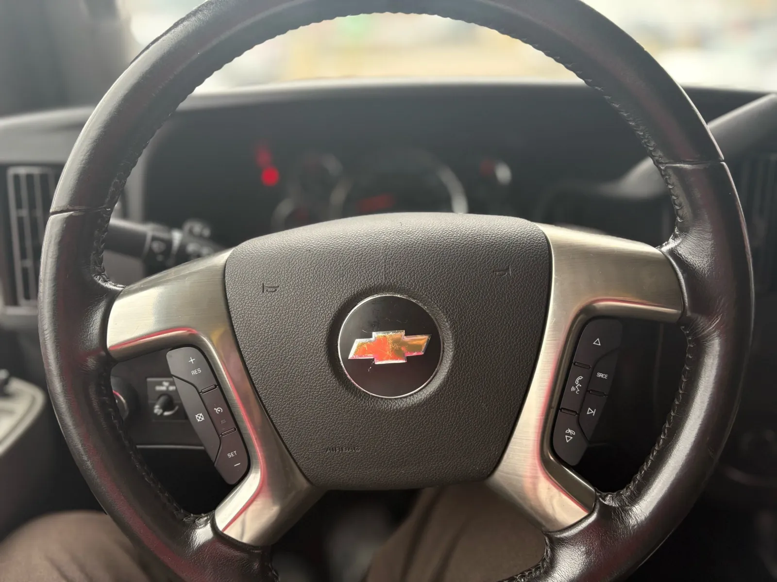 2019 Chevrolet Express Cargo Work Van - Photo 12