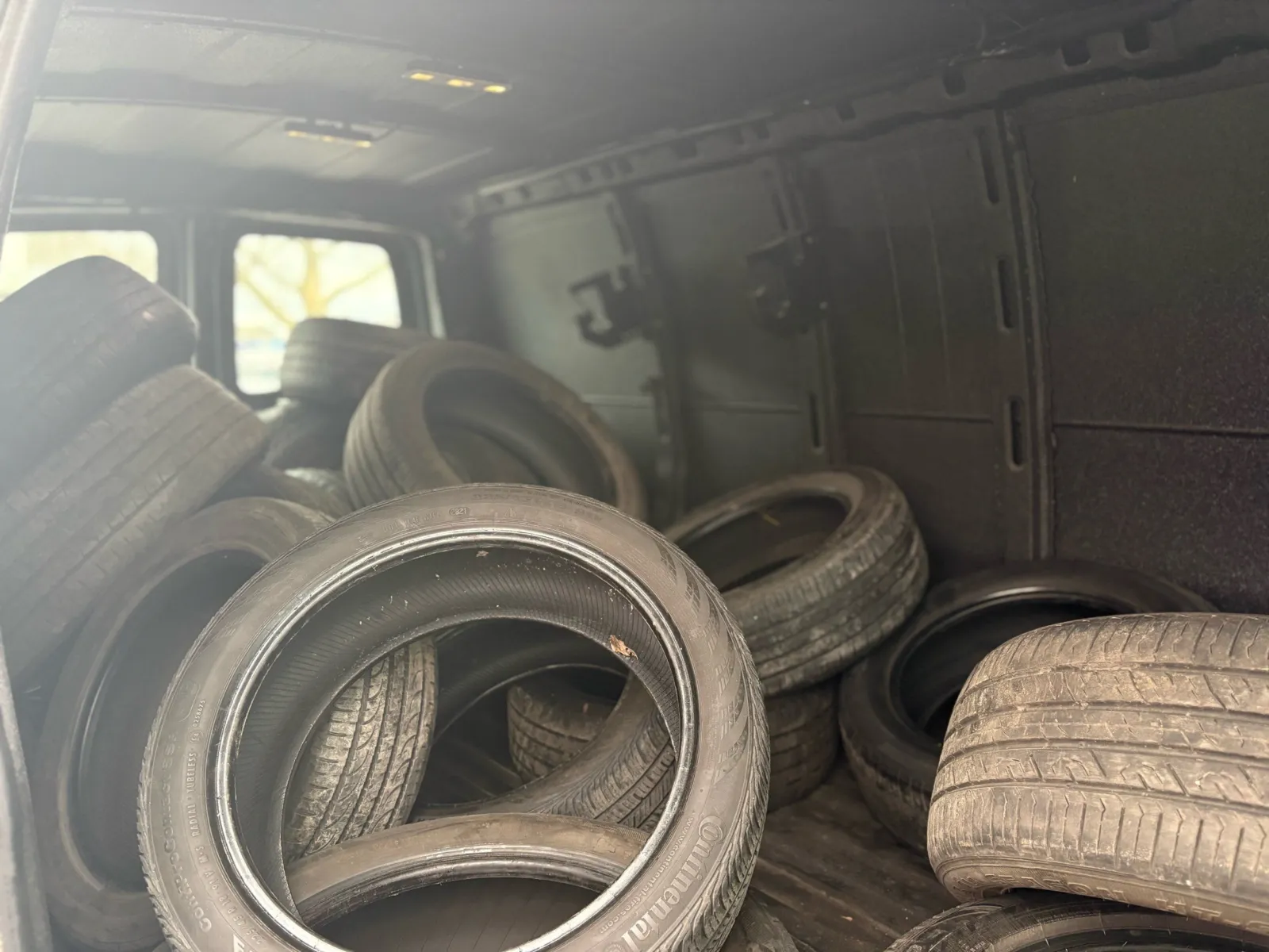 2019 Chevrolet Express Cargo Work Van - Photo 8