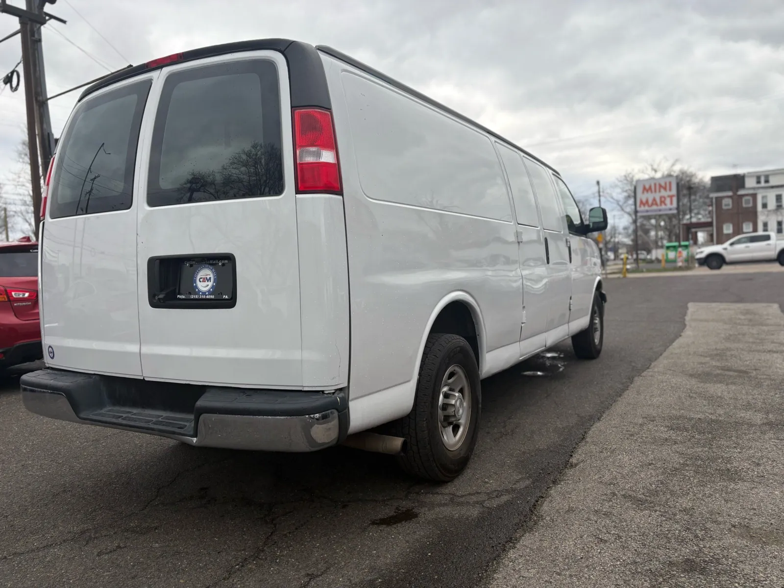 2019 Chevrolet Express Cargo Work Van - Photo 6