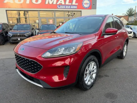 Red 2020 Ford Escape SE for sale in Philadelphia, PA