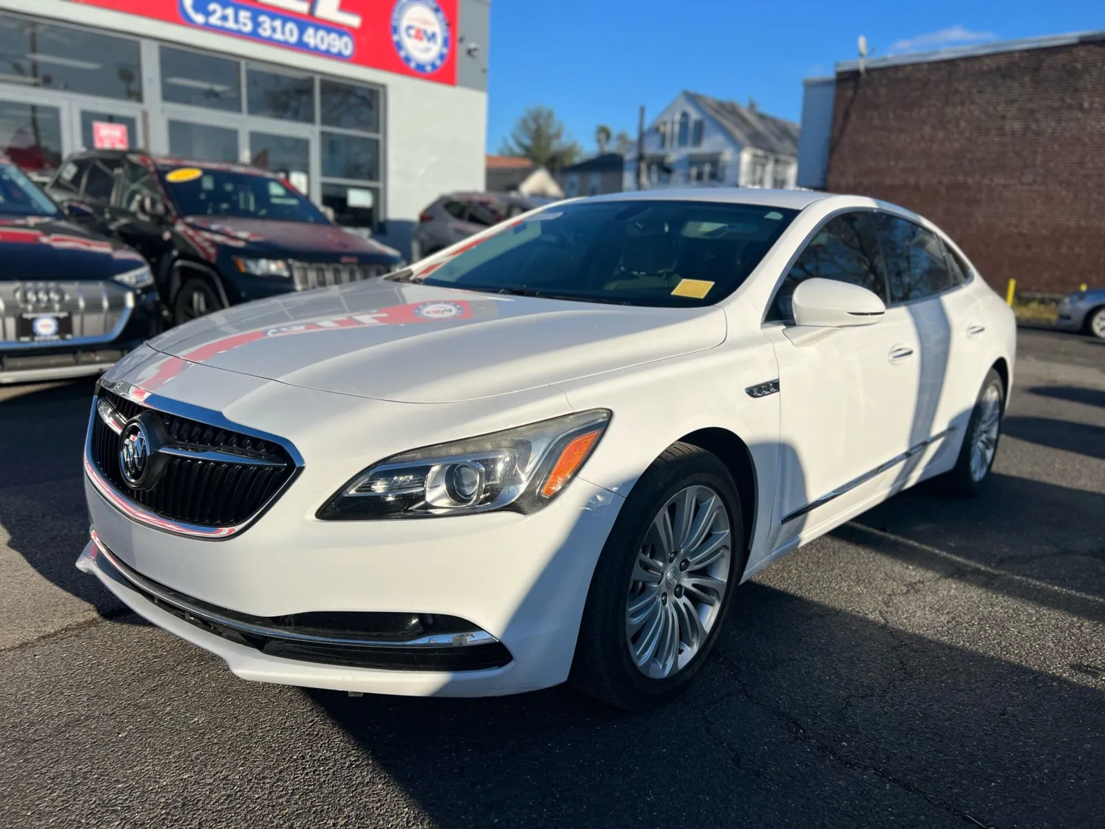 2017 Buick LaCrosse Base's photo