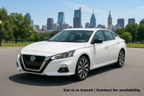 White 2019 Nissan Altima 2.5 SR for sale in Philadelphia, PA
