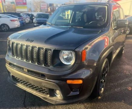 Gray 2020 Jeep Renegade Altitude FWD for sale in Philadelphia, PA