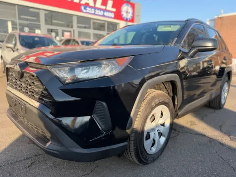 Black 2019 Toyota RAV4 LE for sale in Philadelphia, PA