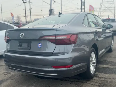 More photos of 2020 Volkswagen Jetta SE at Cottman Auto Mall, PA