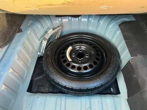 More photos of 2021 Nissan Versa SV Xtronic CVT at Cottman Auto Mall, PA