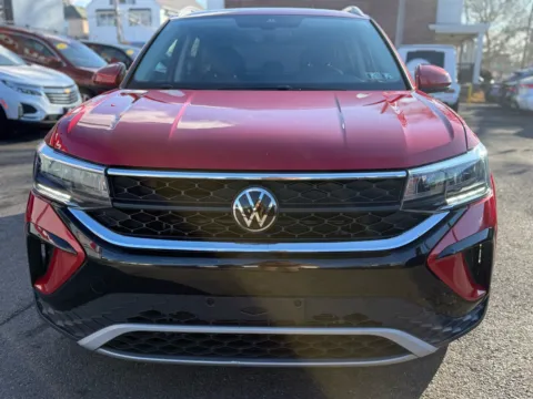 Another view of 2024 Volkswagen Taos SE for sale in Philadelphia, PA at Cottman Auto Mall