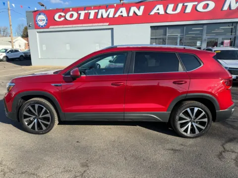 More photos of 2024 Volkswagen Taos SE at Cottman Auto Mall, PA
