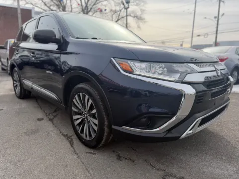 More photos of 2020 Mitsubishi Outlander ES 2.4 at Cottman Auto Mall, PA