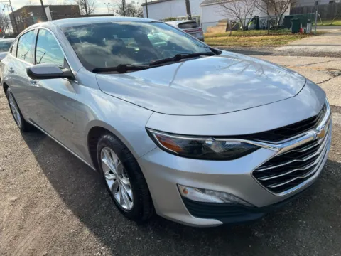 Photos of 2020 Chevrolet Malibu FWD LT for sale in Philadelphia, PA at Cottman Auto Mall