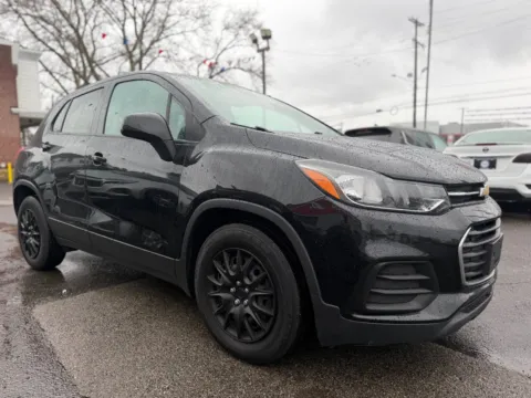 Another view of 2020 Chevrolet Trax FWD LT for sale in Philadelphia, PA at Cottman Auto Mall