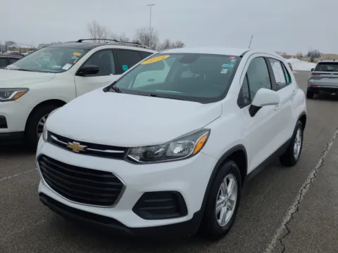 White 2019 Chevrolet Trax LS for sale in Philadelphia, PA