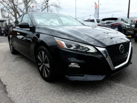 Another view of 2022 Nissan Altima SV FWD for sale in Philadelphia, PA at Cottman Auto Mall