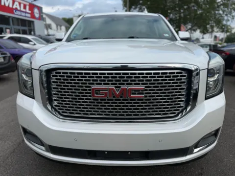 Photos of 2016 GMC Yukon XL SLT for sale in Philadelphia, PA at Cottman Auto Mall