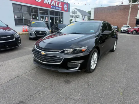 Black 2018 Chevrolet Malibu LT for sale in Philadelphia, PA