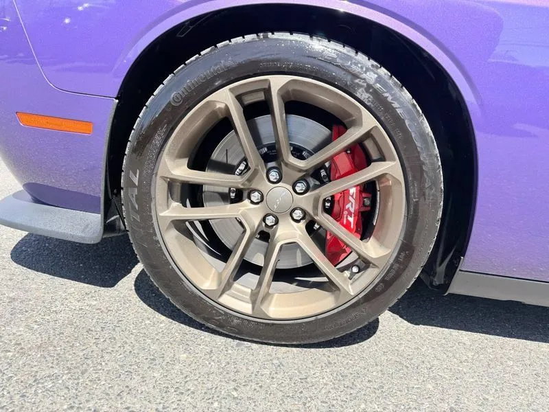 2023 Dodge Challenger SRT - Photo 19