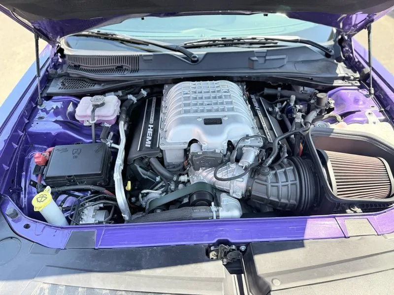 2023 Dodge Challenger SRT - Photo 15