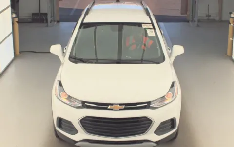 Photos of 2020 Chevrolet Trax AWD LT for sale in Philadelphia, PA at Cottman Auto Mall