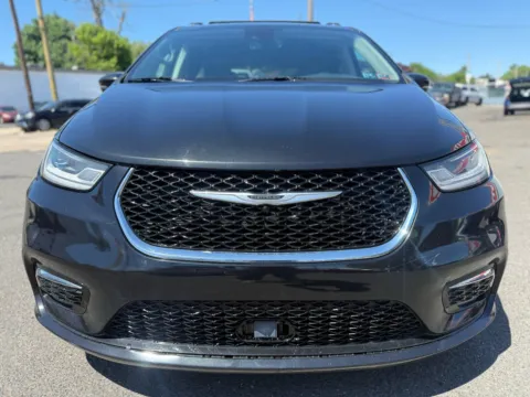 Photos of 2022 Chrysler Pacifica Touring L for sale in Philadelphia, PA at Cottman Auto Mall