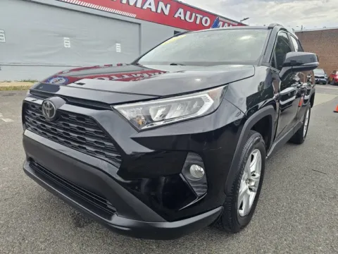 Black 2020 Toyota RAV4 XLE for sale in Philadelphia, PA