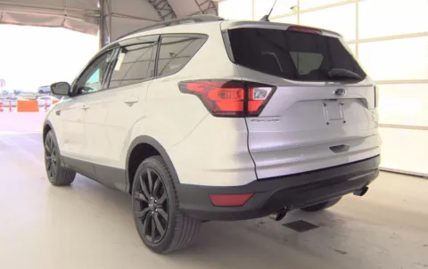 Photos of 2019 Ford Escape SE for sale in Philadelphia, PA at Cottman Auto Mall