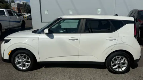 Photos of 2023 Kia Soul LX for sale in Philadelphia, PA at Cottman Auto Mall