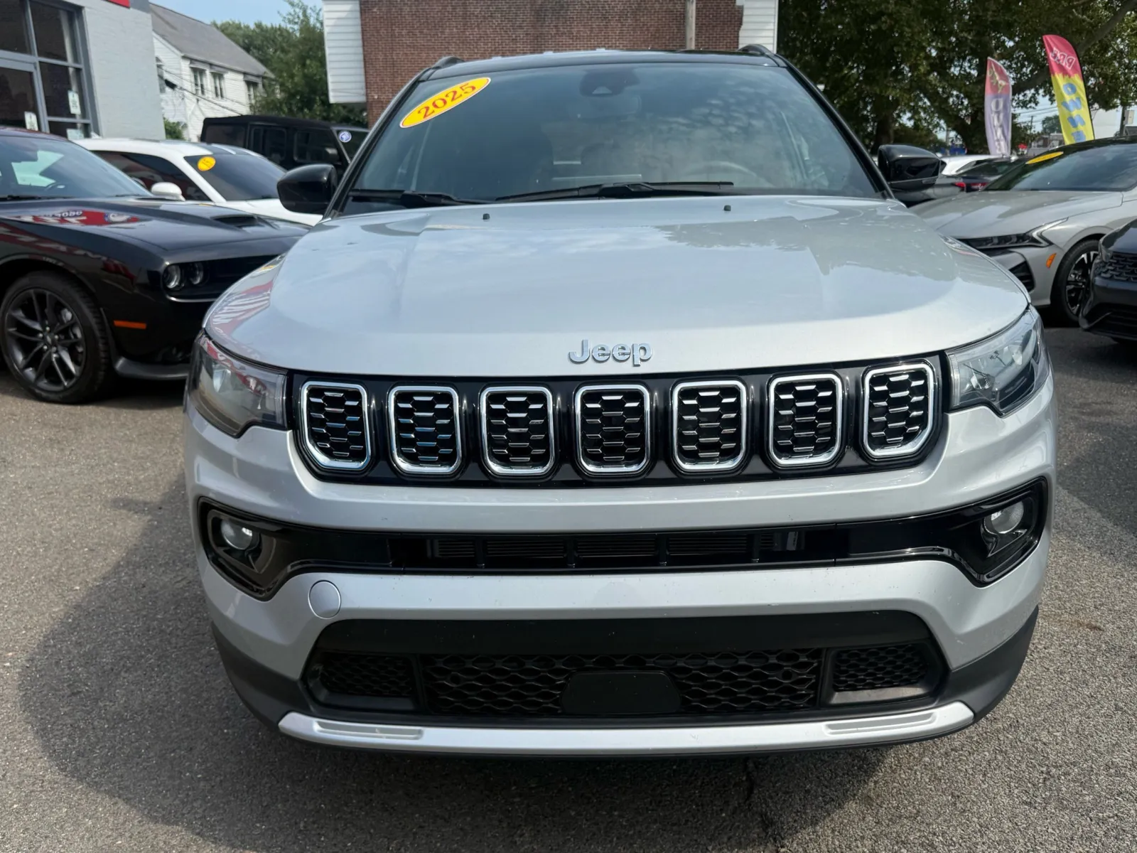 2025 Jeep Compass Limited - Photo 7