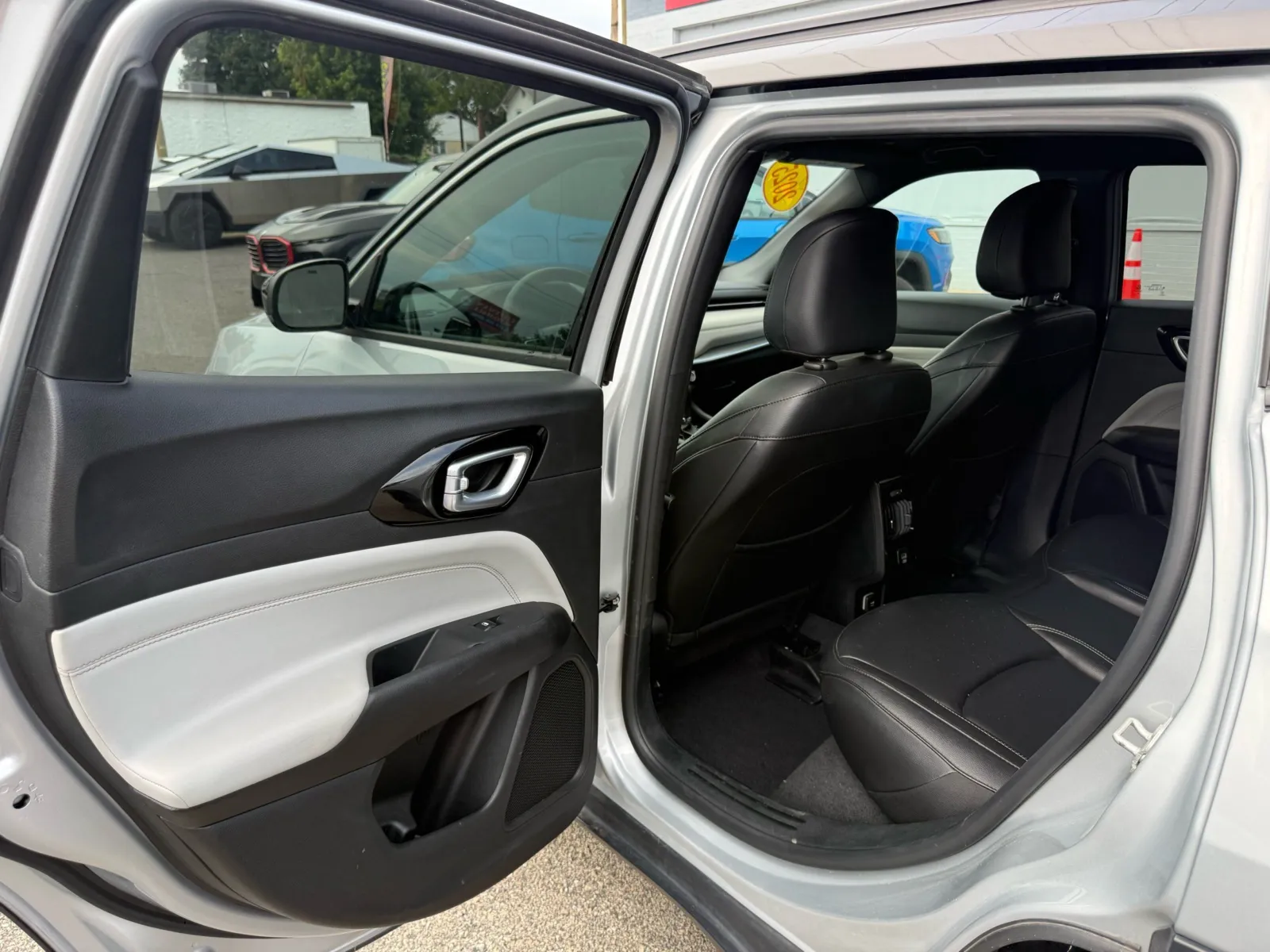 2025 Jeep Compass Limited - Photo 43