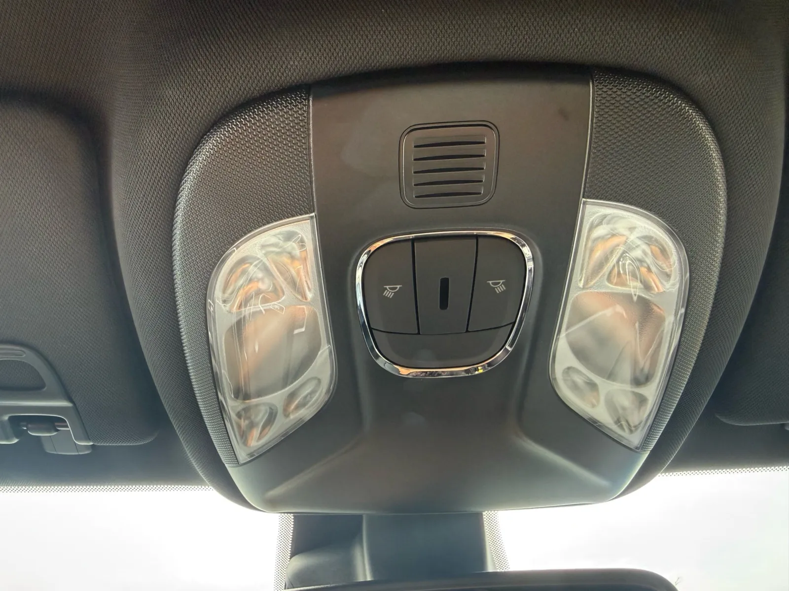 2025 Jeep Compass Limited - Photo 39