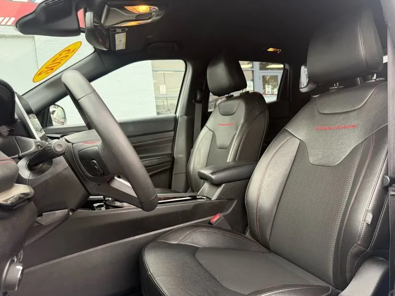 2025 Jeep Compass Trailhawk - Photo 22