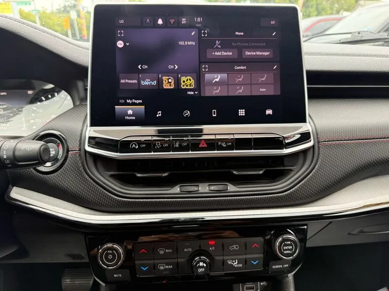 2025 Jeep Compass Trailhawk - Photo 29