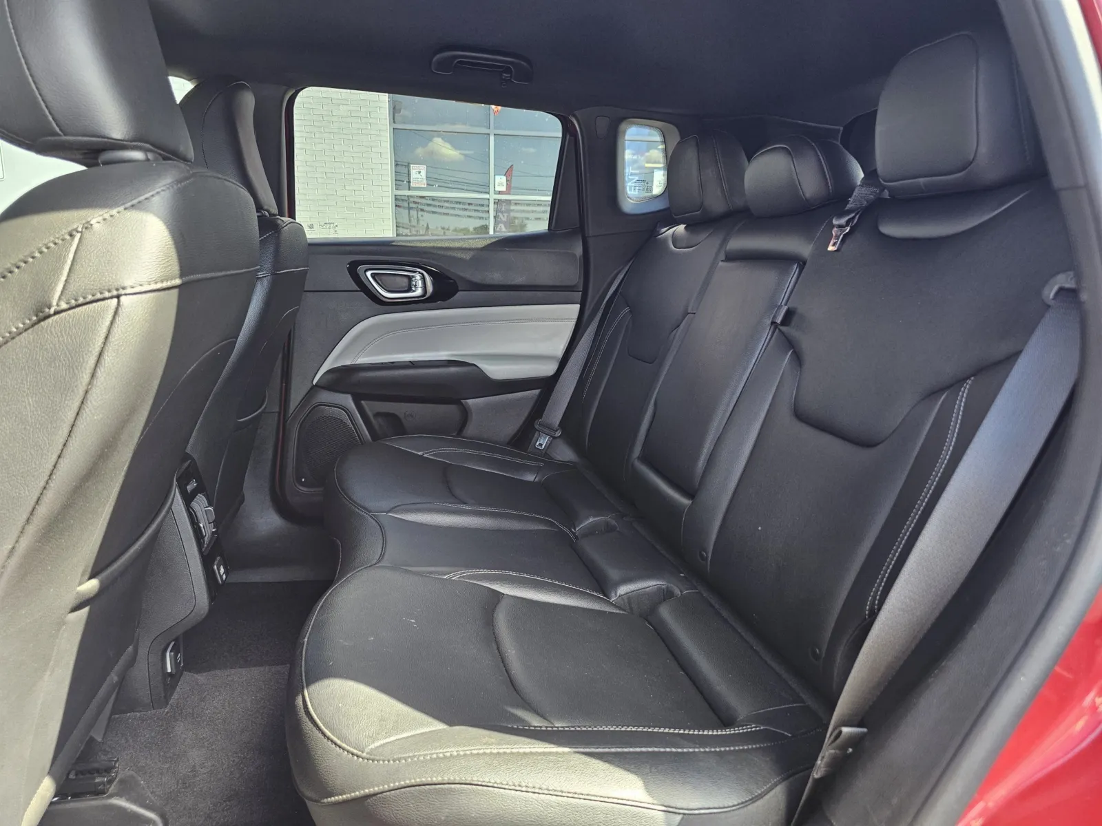2025 Jeep Compass Limited - Photo 25