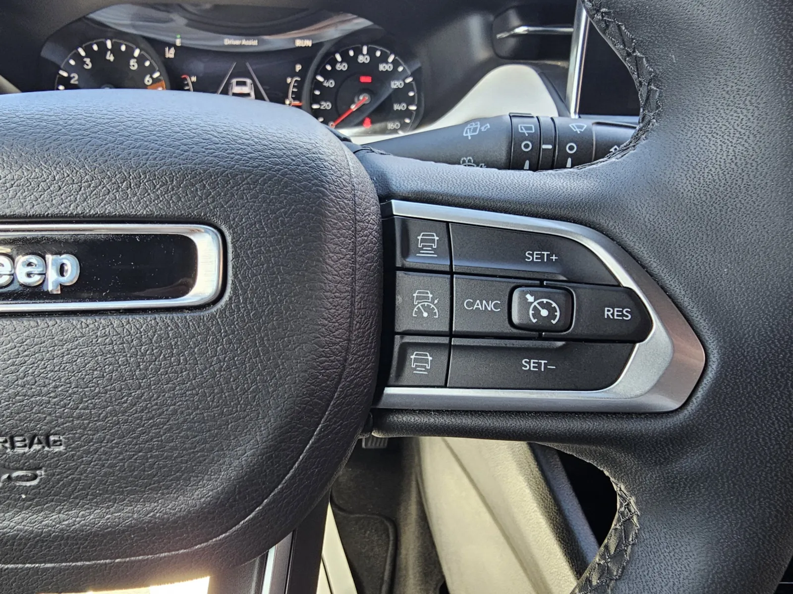 2025 Jeep Compass Limited - Photo 35