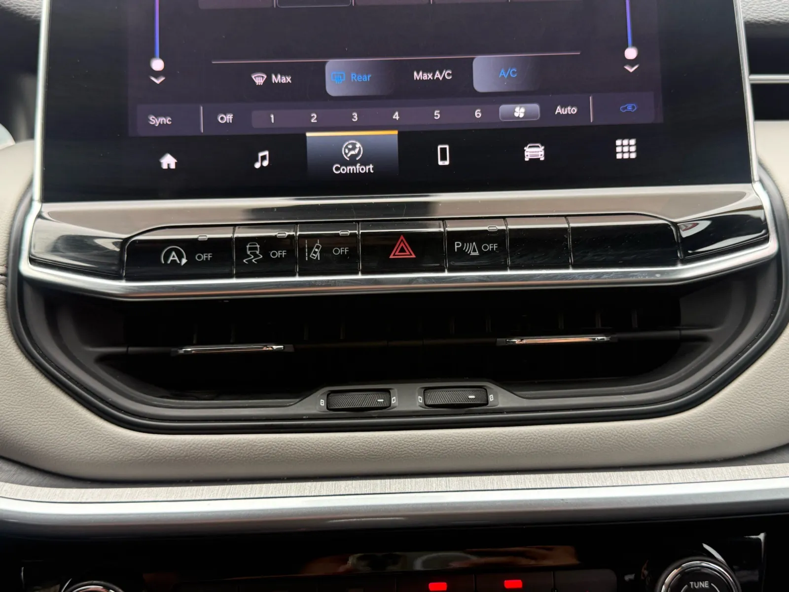 2025 Jeep Compass Limited - Photo 31