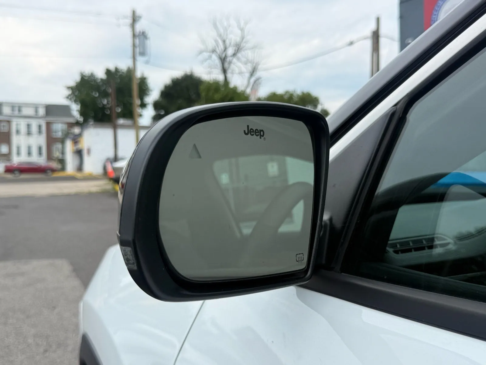 2025 Jeep Compass Limited - Photo 12