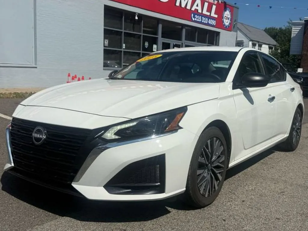White 2025 Nissan Altima 2.5 SV for sale in Philadelphia, PA
