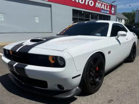 Unknown 2015 Dodge Challenger SRT 392 for sale in Philadelphia, PA