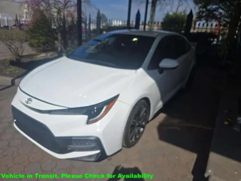White 2020 Toyota Corolla SE for sale in Philadelphia, PA
