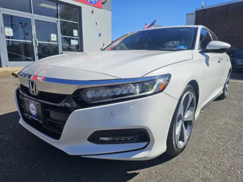 White 2018 Honda Accord Touring for sale in Philadelphia, PA