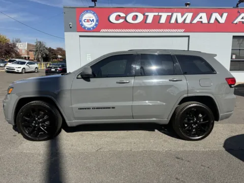 Photos of 2022 Jeep Grand Cherokee WK Laredo X 4x4 for sale in Philadelphia, PA at Cottman Auto Mall