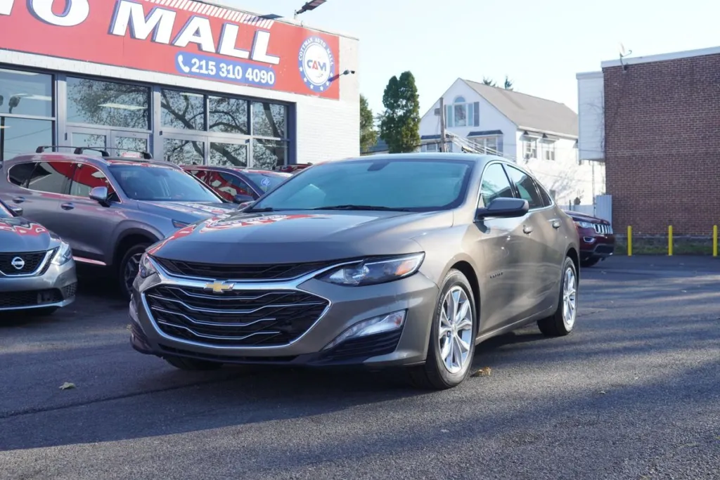 2020 Chevrolet Malibu LT for sale in Philadelphia, PA