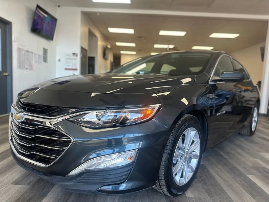 2021 Chevrolet Malibu LT for sale in Philadelphia, PA