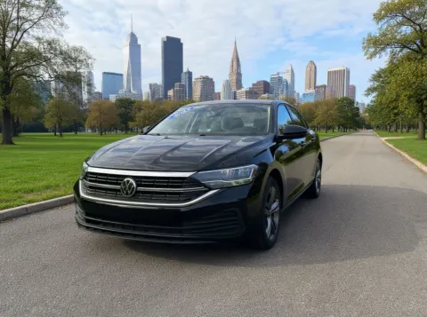 Black 2022 Volkswagen Jetta SE for sale in Philadelphia, PA