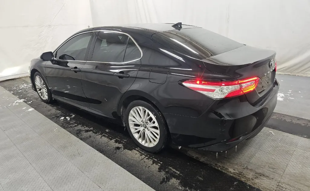 2019 Toyota Camry XLE for sale in Philadelphia, PA