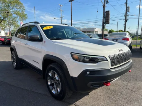 Photos of 2019 Jeep Cherokee Trailhawk for sale in Philadelphia, PA at Cottman Auto Mall