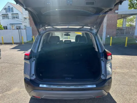 More photos of 2021 Nissan Rogue SL at Cottman Auto Mall, PA